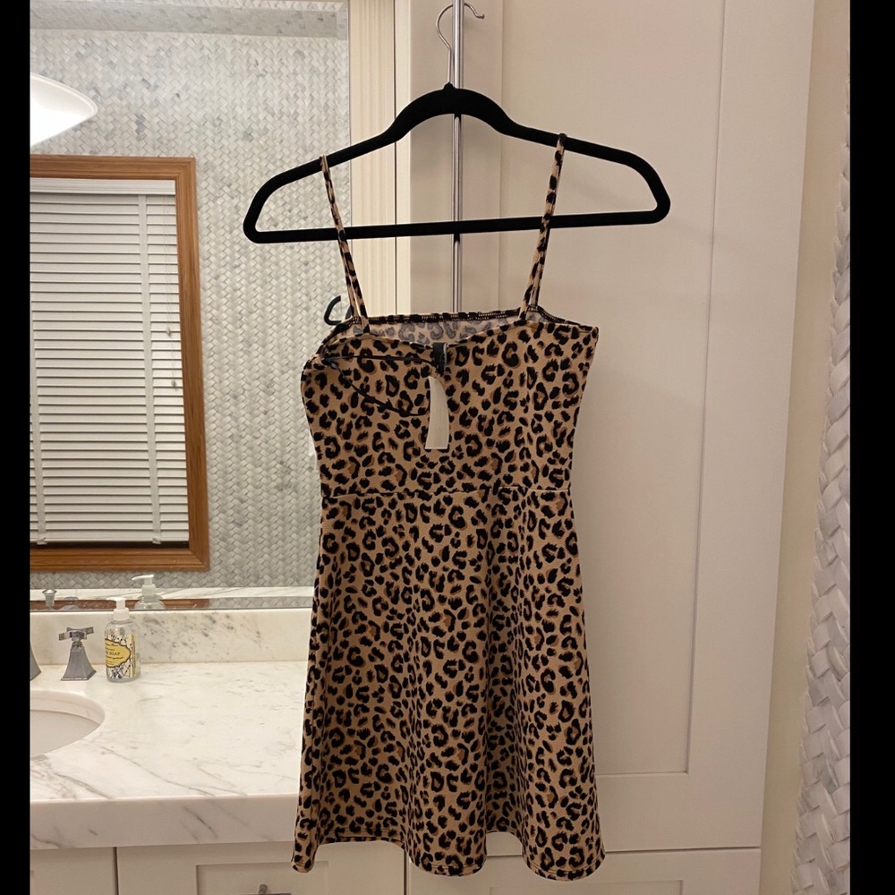 H&M Cheetah Print Mini Dress - Picture 3 of 5